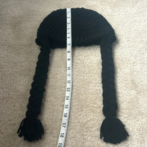EUC Black Braids Crochet Hat - Picture 6 of 7